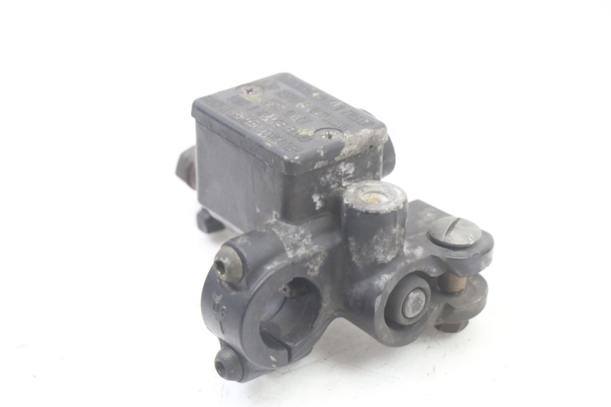 photo de MASTERCYLINDER ANTERIORE PIAGGIO VESPA LX 2T 50 (2005 - 2013) - Primo piano tecnico