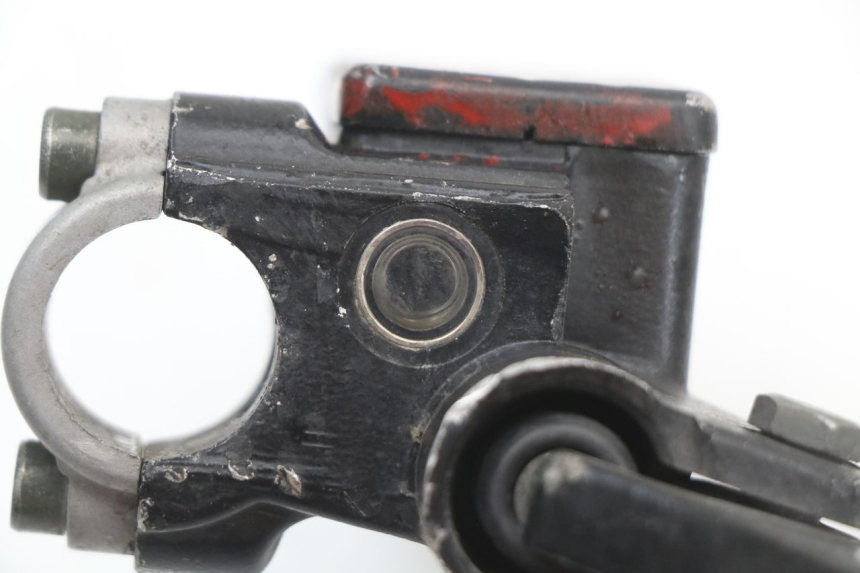 photo de POMPA FRENO ANTERIORE YCF PIT BIKE 125 (2010 - 2018) - Zoom sullo stato d'uso