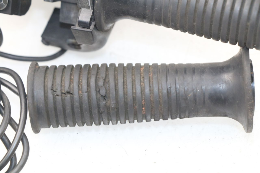 photo de Cilindro principale anteriore BMW R GS 1150 (1999 - 2004) - Altra angolazione