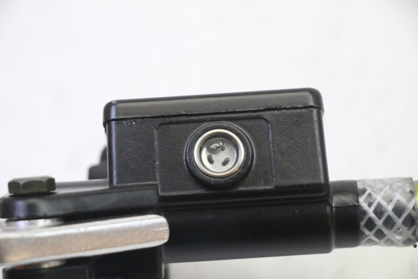 photo de MASTERCYLINDER ANTERIORE APOLLO RFZ 125 - Vista d'insieme del prodotto