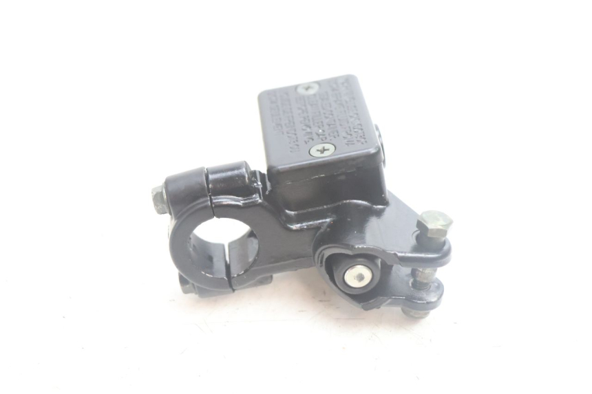 photo de MASTERCYLINDER ANTERIORE APOLLO RFZ 150 - Primo piano tecnico
