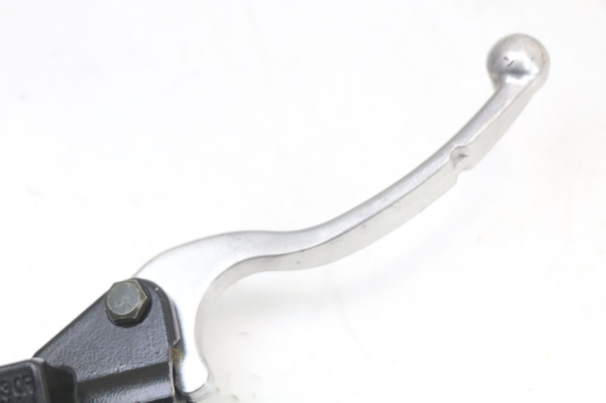 photo de POMPA FRENO ANTERIORE APOLLO RFZ 140 - Zoom sullo stato d'uso