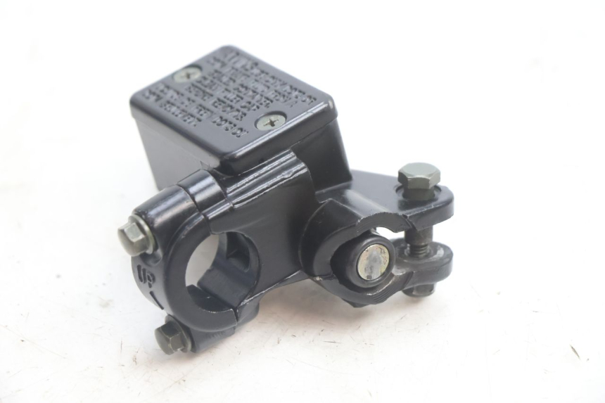 photo de MASTERCYLINDER ANTERIORE TNT MOTOR ROMA 10' 2T 50 (2011 - 2018) - Altra angolazione