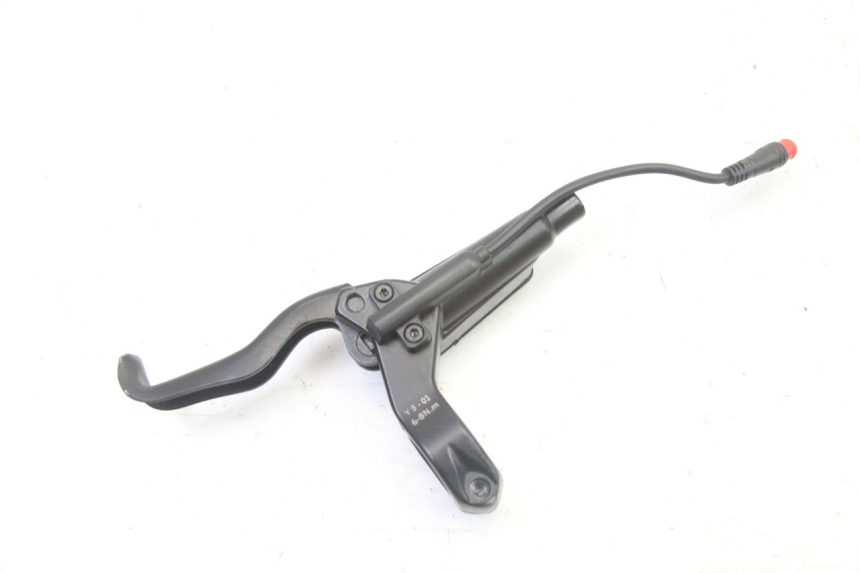 photo de POMPA FRENO ANTERIORE HERO S10 1 - Dettagli dei punti di fissaggio