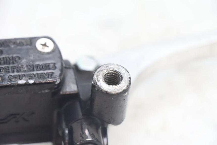 photo de POMPA FRENO ANTERIORE JM MOTORS SANTANA EVO 50 (2024 - 2026) - Zoom sullo stato d'uso