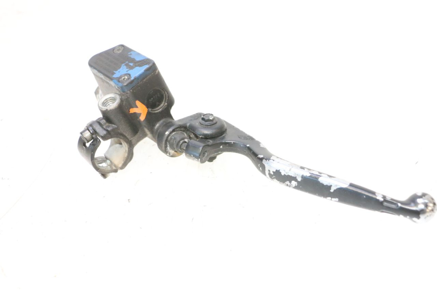 photo de POMPA FRENO ANTERIORE PEUGEOT SATELIS COMPRESSOR K15 125 (2006 - 2009) - Primo piano tecnico