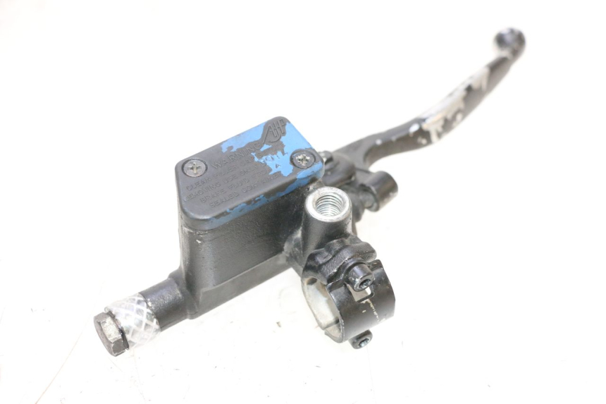 photo de POMPA FRENO ANTERIORE PEUGEOT SATELIS COMPRESSOR K15 125 (2006 - 2009) - Dettagli dei punti di fissaggio