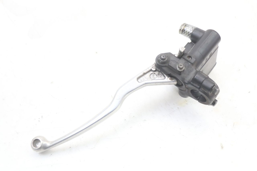 photo de MASTERCYLINDER ANTERIORE PEUGEOT SATELIS 125 (2010 - 2012) - Stato della superficie e materiale