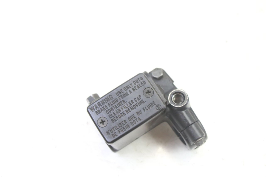 photo de POMPA FRENO ANTERIORE PEUGEOT SATELIS 125 (2013 - 2018) - Dettaglio del componente