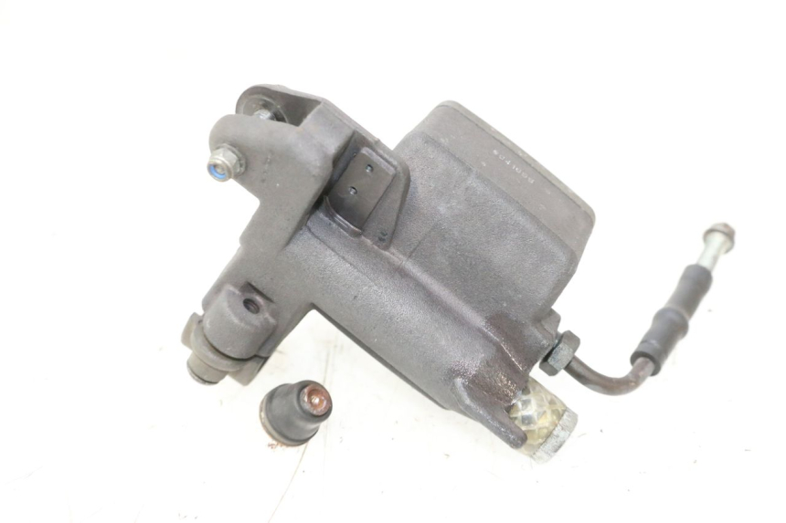 photo de MASTERCYLINDER ANTERIORE PEUGEOT SATELIS 125 (2006 - 2009) - Zoom sullo stato d'uso