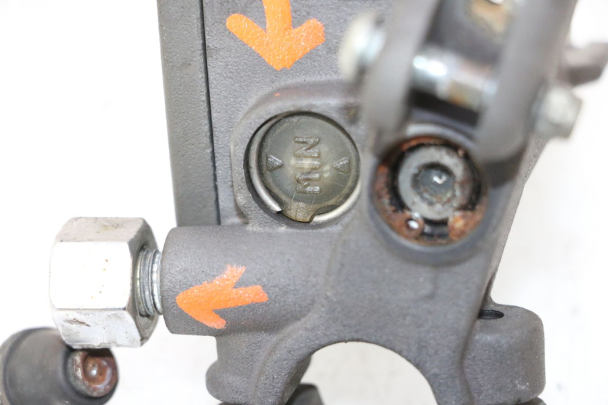photo de MASTERCYLINDER ANTERIORE PEUGEOT SATELIS 125 (2006 - 2009) - Primo piano tecnico