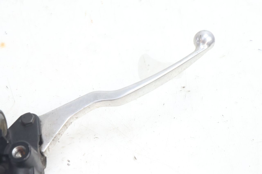 photo de MASTERCYLINDER ANTERIORE PEUGEOT SATELIS 125 (2006 - 2009) - Zoom sullo stato d'uso