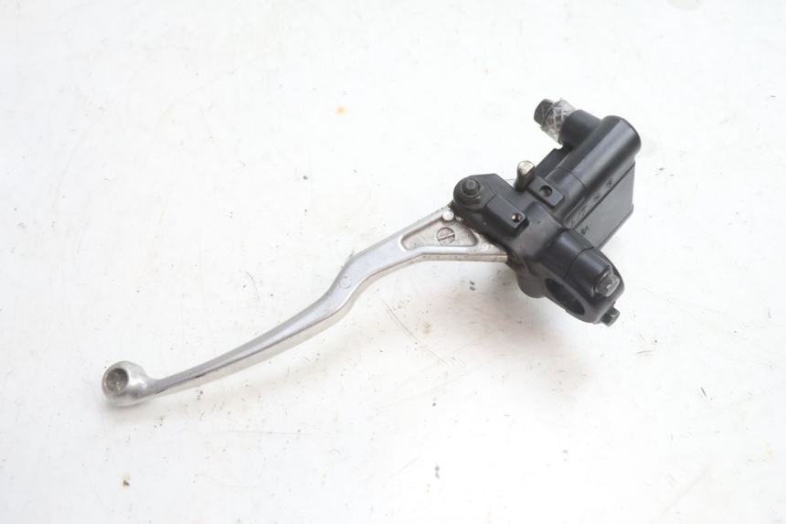photo de MASTERCYLINDER ANTERIORE PEUGEOT SATELIS 125 (2006 - 2009) - Ricambio usato controllato