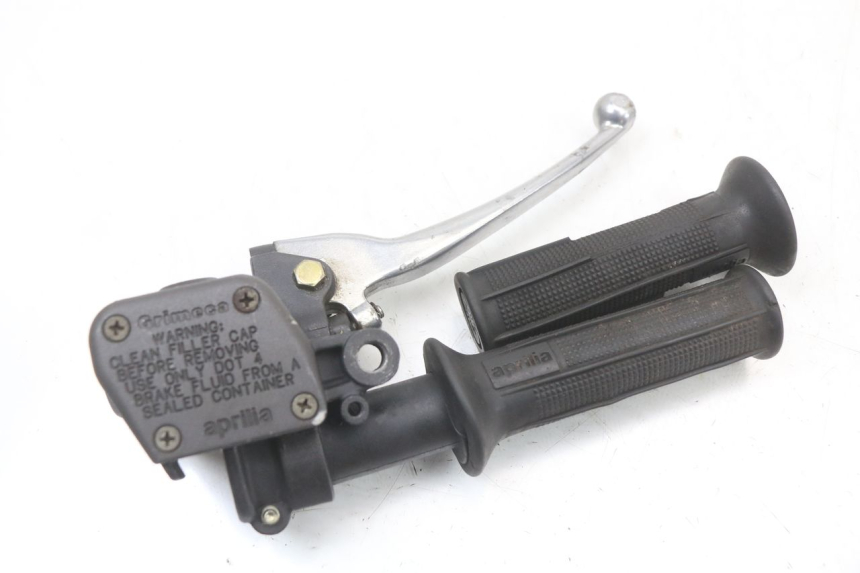 photo de Cilindro principale anteriore APRILIA SCARABEO GT 125 (1999 - 2007) - Vista principale