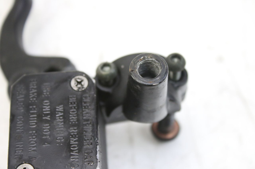 photo de MASTERCYLINDER ANTERIORE MBK SKYCRUISER 125 (2010 - 2013) - Primo piano tecnico