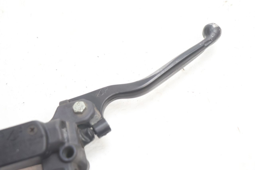 photo de POMPA FRENO ANTERIORE PEUGEOT SPEEDFIGHT 2 AC 50 (2000 - 2009) - Zoom sullo stato d'uso