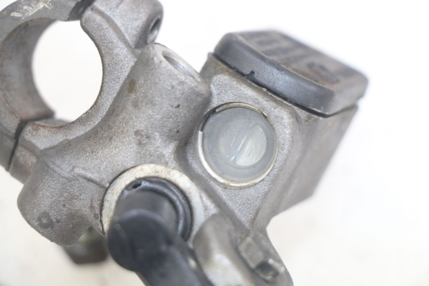 photo de MASTERCYLINDER ANTERIORE PEUGEOT SPEEDFIGHT LC 50 (1996 - 2002) - Dettaglio del componente