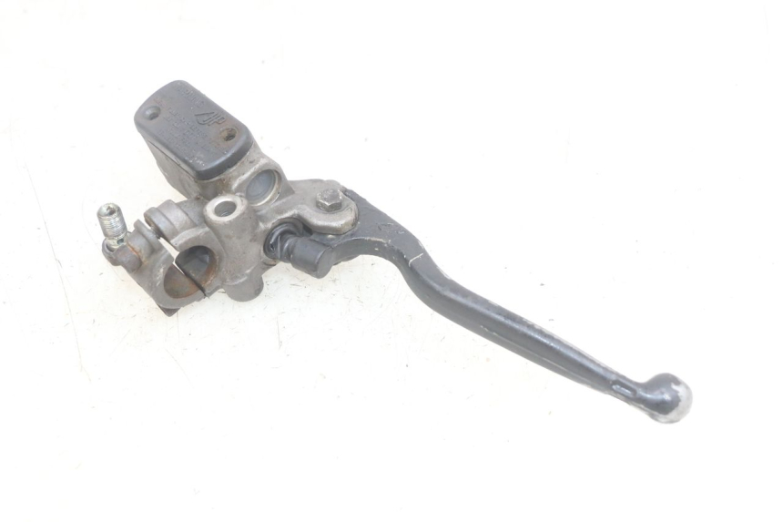 photo de MASTERCYLINDER ANTERIORE PEUGEOT SPEEDFIGHT LC 50 (1996 - 2002) - Primo piano tecnico