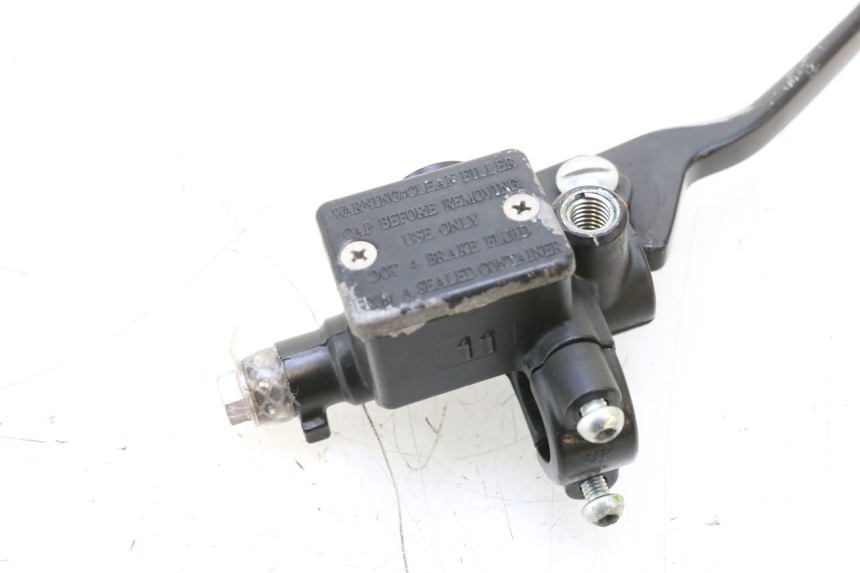 photo de POMPA FRENO ANTERIORE APRILIA SR MOTARD 50 (2012 - 2018) - Dettaglio del componente