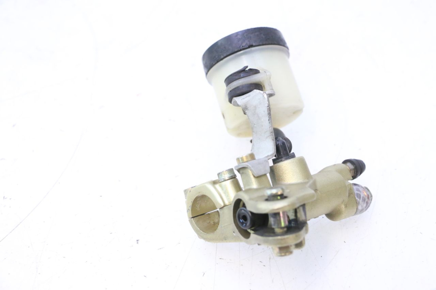 photo de POMPA FRENO ANTERIORE DUCATI SS IE DS CARENEE 1000 (2002 - 2006) - Dettagli dei punti di fissaggio