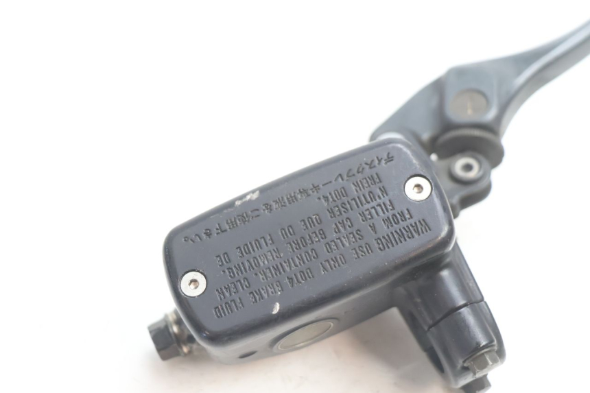 photo de POMPA FRENO ANTERIORE HONDA ST PAN EUROPEAN 1100 (1990 - 2002) - Dettaglio del componente