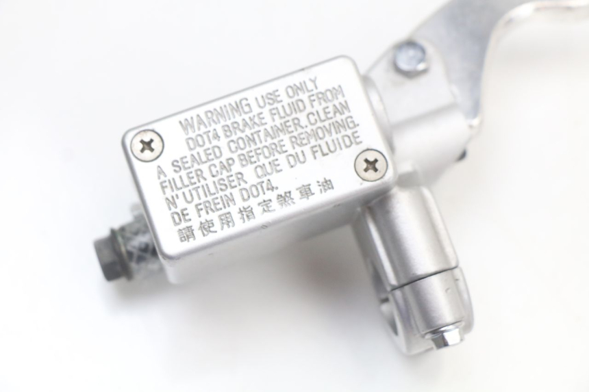 photo de CILINDRO PRINCIPALE ANTERIORE KYMCO SUPER 8 4T 50 (2018 - 2020) - Altra angolazione