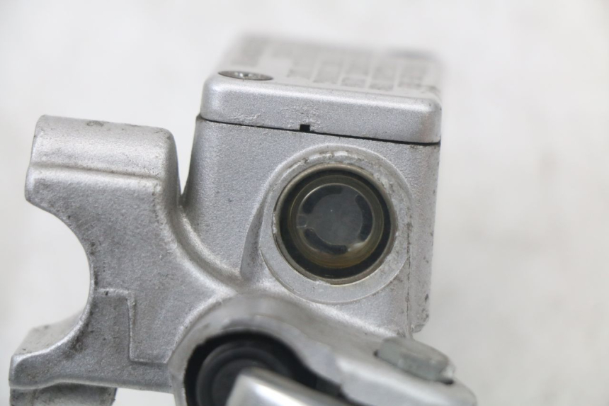 photo de POMPA FRENO ANTERIORE KYMCO SUPER 8 125 (2008 - 2015) - Vista d'insieme del prodotto