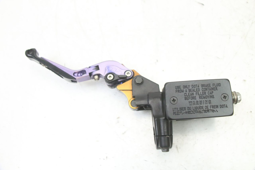 photo de POMPA FRENO ANTERIORE SUZUKI GSX F GSXF 650 (2007 - 2015) - Vista principale