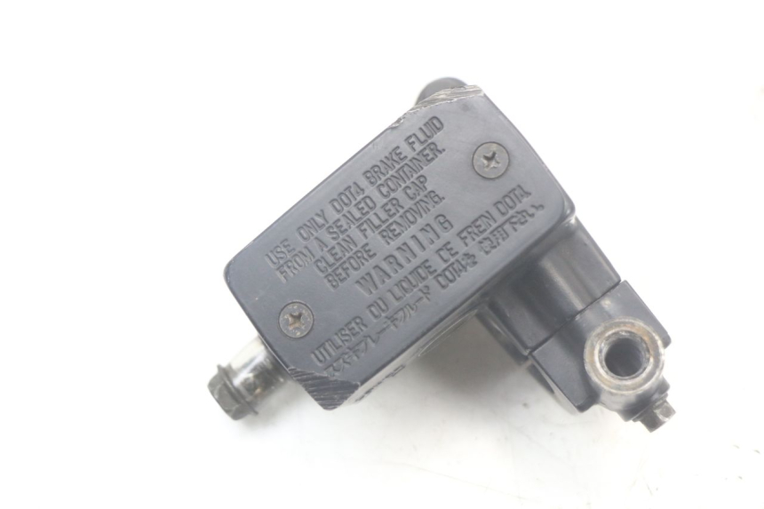 photo de MASTERCYLINDER ANTERIORE SUZUKI SV N 650 (1999 - 2002) - Vista principale