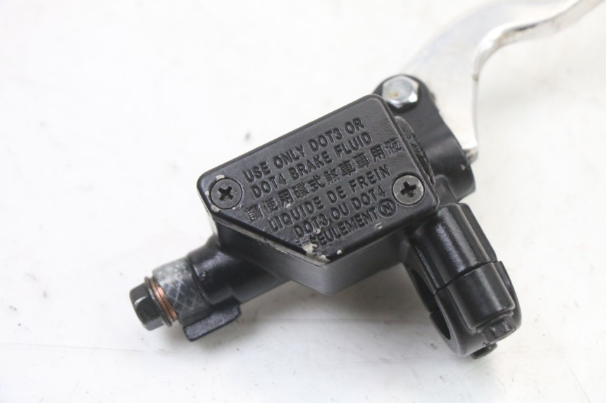 photo de MASTERCYLINDER ANTERIORE SYM FIDDLE 3 III 125 (2014 - 2020) - Dettaglio del componente