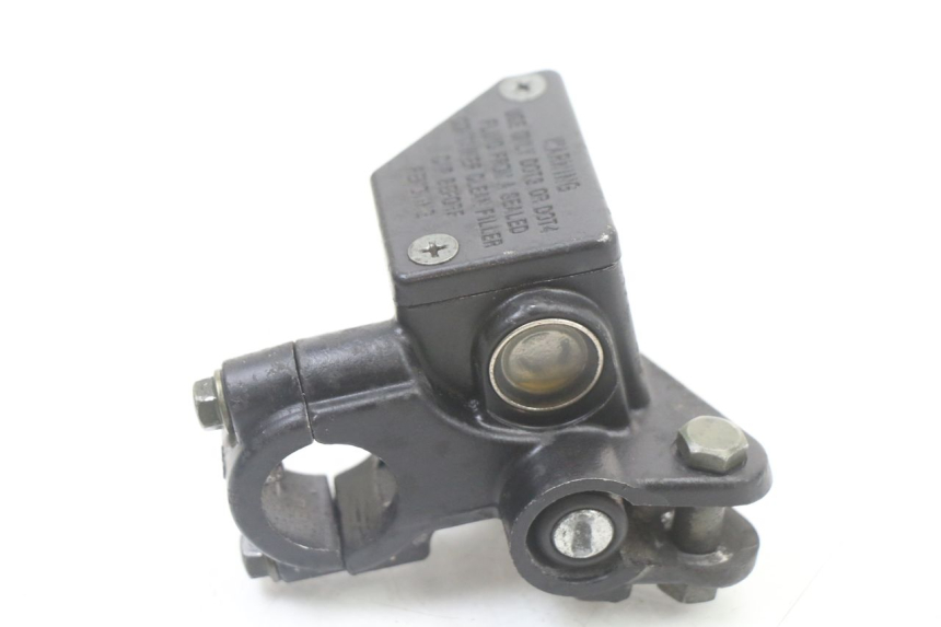 photo de MASTERCYLINDER ANTERIORE SYM ORBIT 2 4T 50 (2008 - 2017) - Zoom sullo stato d'uso