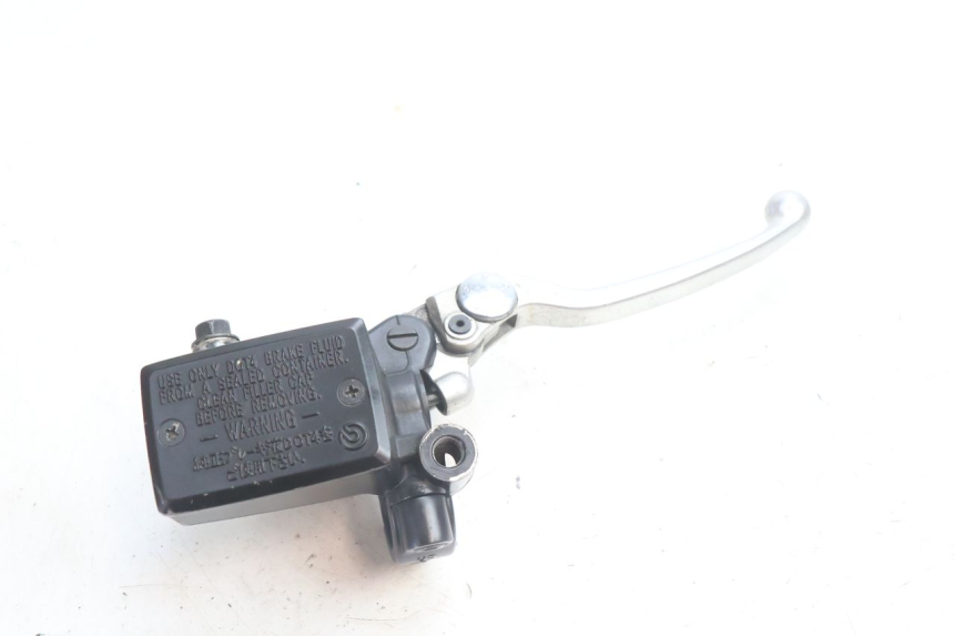 photo de POMPA FRENO ANTERIORE YAMAHA TDM ABS 900 (2002 - 2014) - Altra angolazione