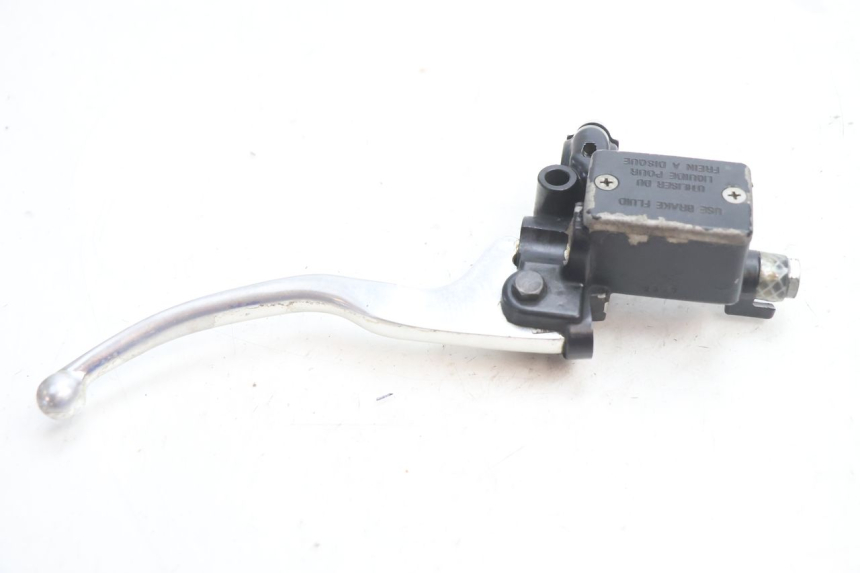 photo de POMPA FRENO ANTERIORE PEUGEOT TKR TREKKER FURIOUS 50 (2005 - 2014) - Altra angolazione