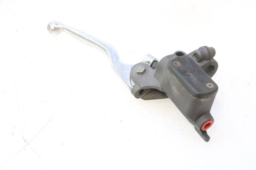 photo de MASTERCYLINDER ANTERIORE PEUGEOT TREKKER 50 (1995 - 2004) - Stato della superficie e materiale