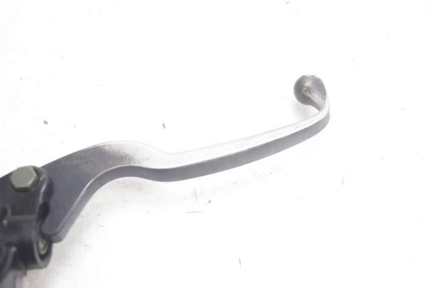 photo de CILINDRO PRINCIPALE ANTERIORE PEUGEOT TWEET 4T 50 (2018 - 2022) - Zoom sullo stato d'uso