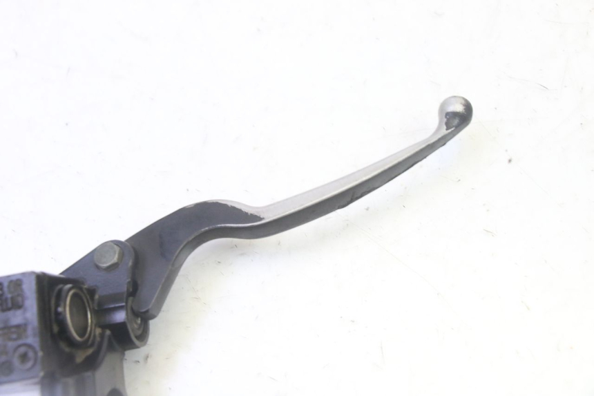 photo de POMPA FRENO ANTERIORE PEUGEOT TWEET PRO CARGO 50 (2018 - 2022) - Zoom sullo stato d'uso