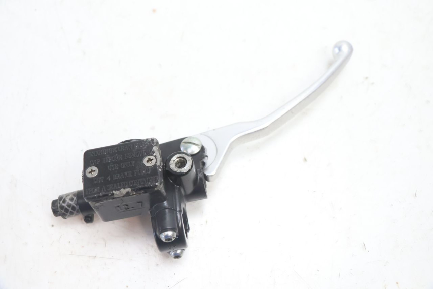 photo de MASTERCYLINDER ANTERIORE PIAGGIO TYPHOON 50 (2000 - 2009) - Vista principale
