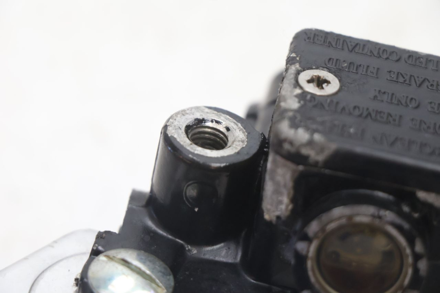 photo de MASTERCYLINDER ANTERIORE PIAGGIO TYPHOON 50 (2000 - 2009) - Vista d'insieme del prodotto