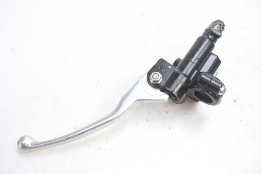 photo de MASTERCYLINDER ANTERIORE PIAGGIO TYPHOON 50 (2000 - 2009) - Dettagli dei punti di fissaggio