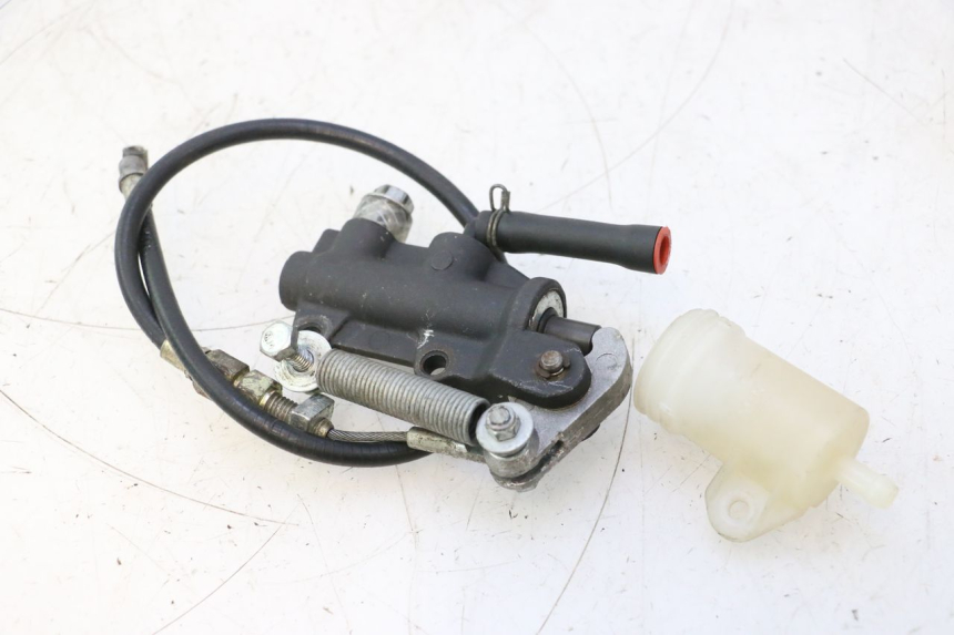 photo de MASTERCYLINDER ANTERIORE PIAGGIO TYPHOON 50 (1993 - 1999) - Vista principale
