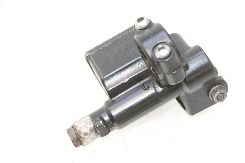 photo de MASTERCYLINDER ANTERIORE PIAGGIO VESPA LX 2T 50 (2005 - 2013) - Altra angolazione