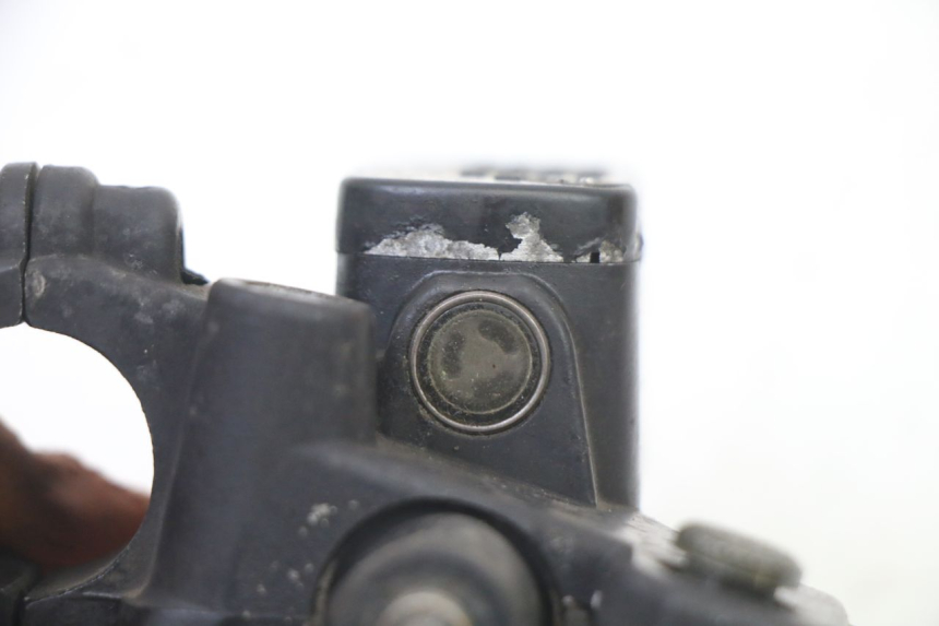 photo de MASTERCYLINDER ANTERIORE PEUGEOT VIVACITY NEW 2T 50 (2008 - 2017) - Primo piano tecnico