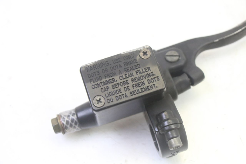 photo de MASTERCYLINDER ANTERIORE PEUGEOT VIVACITY NEW 4T 50 (2008 - 2017) - Dettaglio del componente