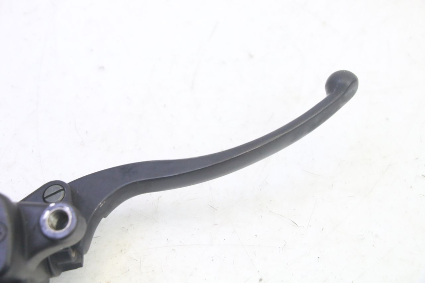 photo de MASTERCYLINDER ANTERIORE DAELIM VJ ROADWIN FI 125 (2008 - 2017) - Primo piano tecnico