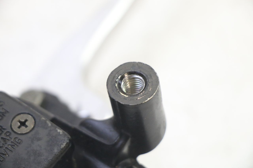 photo de Cilindro principale anteriore MBK WAAP 125 (2008 - 2013) - Zoom sullo stato d'uso