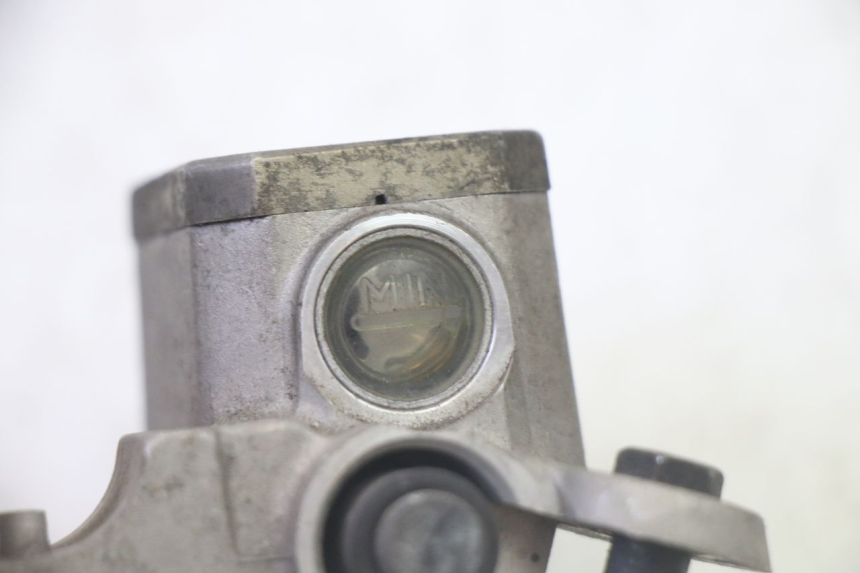 photo de Cilindro principale anteriore YAMAHA X-CITY XCITY 125 (2007 - 2013) - Zoom sullo stato d'uso