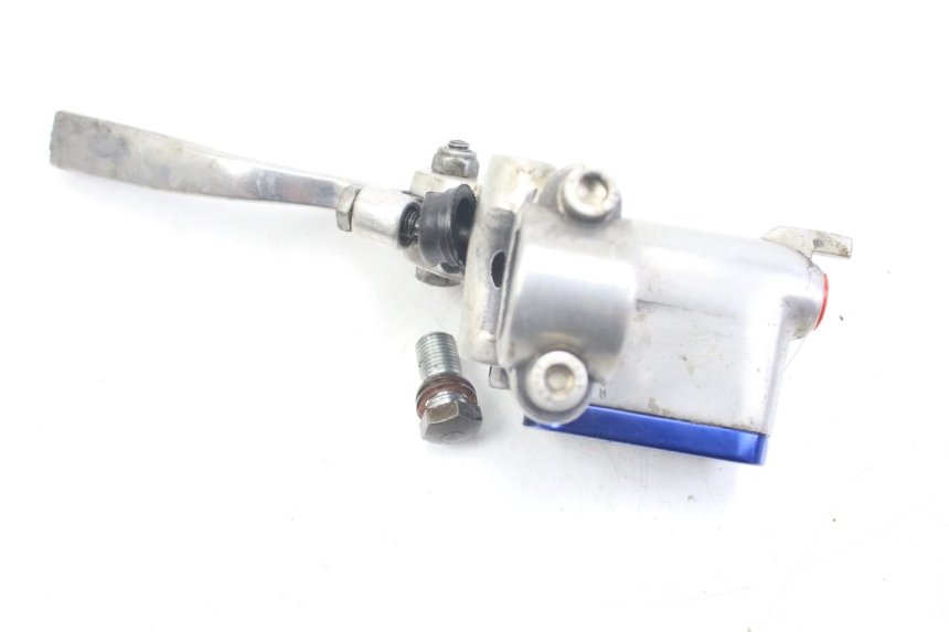 photo de MASTERCYLINDER ANTERIORE MBK X-LIMIT XLIMIT 50 (2003 - 2006) - Dettaglio del componente