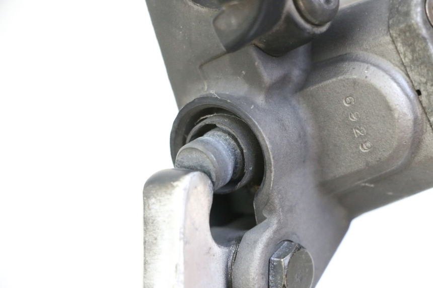 photo de POMPA FRENO ANTERIORE YAMAHA X-MAX XMAX ABS 250 (2010 - 2012) - Primo piano tecnico