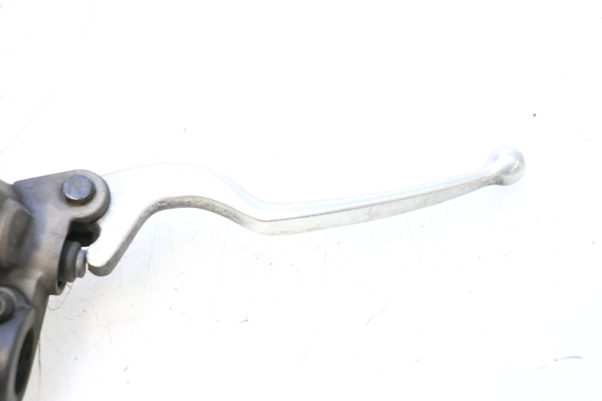 photo de MASTERCYLINDER ANTERIORE YAMAHA X-MAX XMAX 125 (2010 - 2013) - Altra angolazione