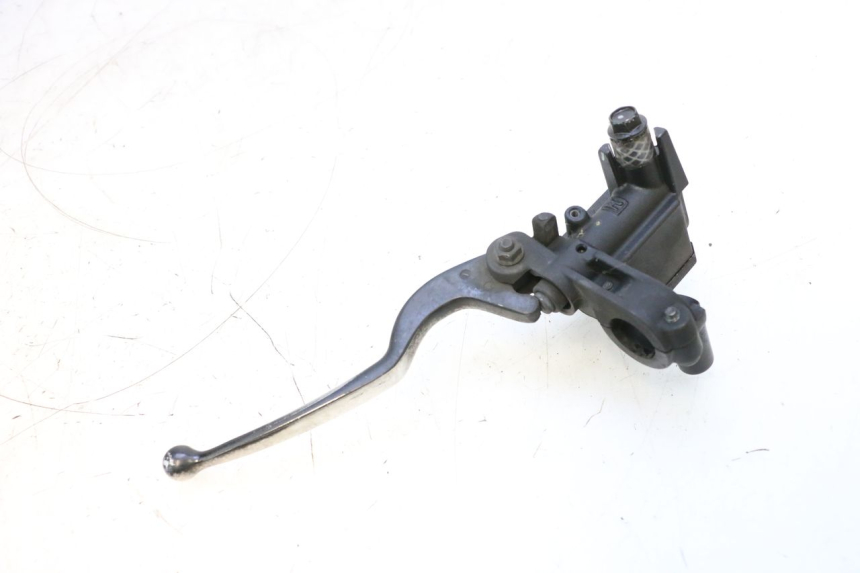 photo de MASTERCYLINDER ANTERIORE YAMAHA X-MAX XMAX 125 (2010 - 2013) - Dettagli dei punti di fissaggio